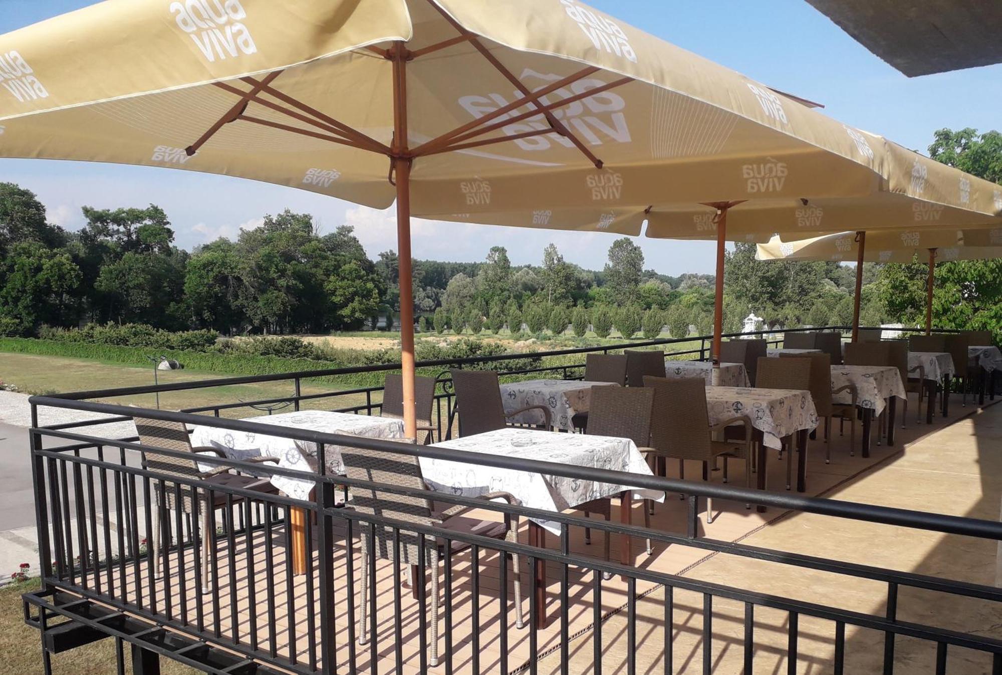 Grocka Hotel Marina Oasa מראה חיצוני תמונה