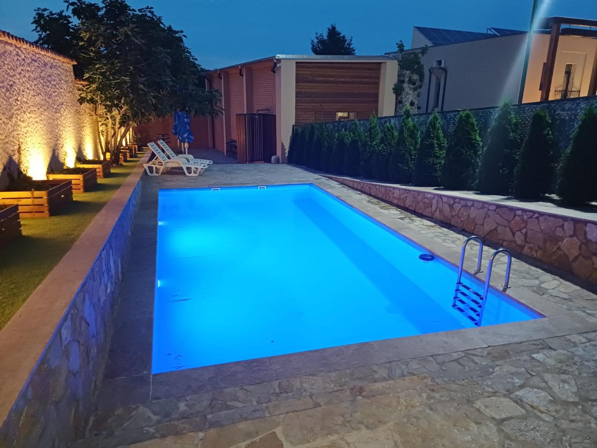 Grocka Hotel Marina Oasa מראה חיצוני תמונה