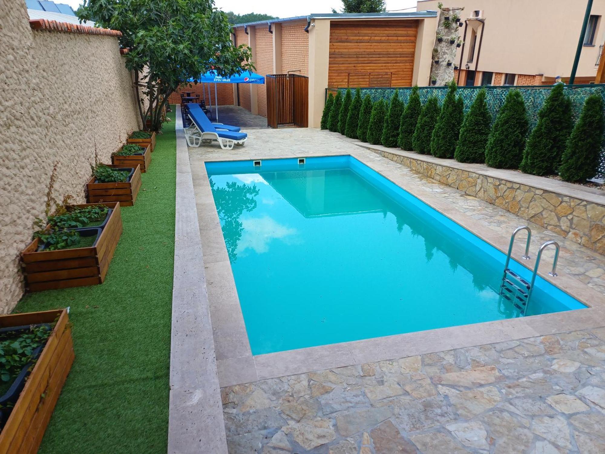 Grocka Hotel Marina Oasa מראה חיצוני תמונה